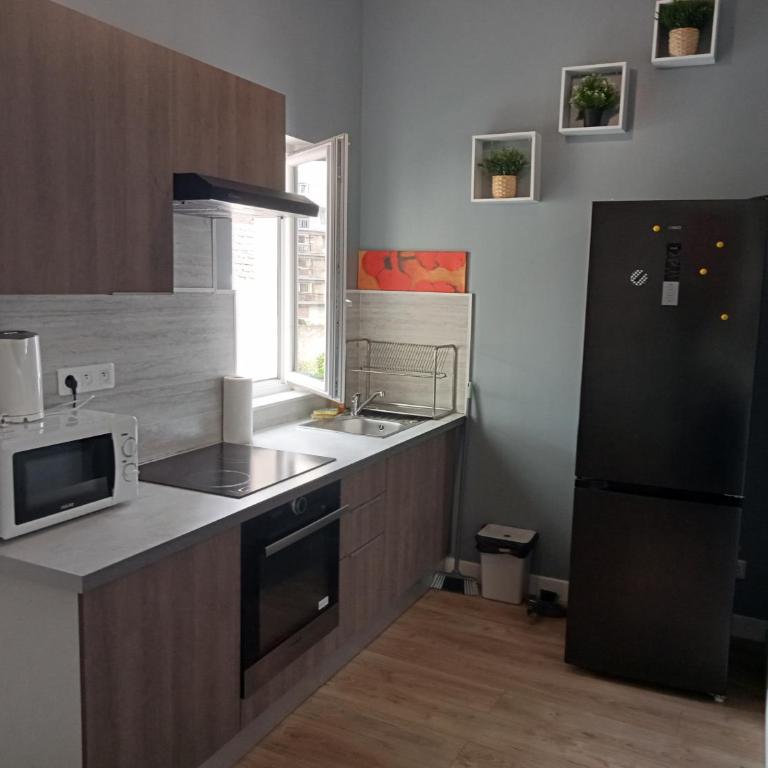 WIFI- STADE DE FRANCE- BASILIQUE CATHEDRALE MONSEJOURASAINTDENIS - Double Room - 14