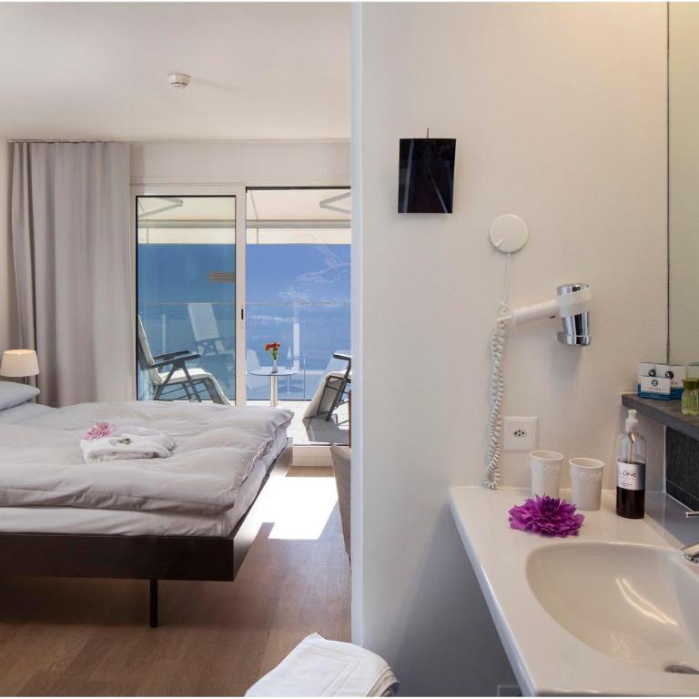 Hotel Stella SA - Camera Premium Matrimoniale/Doppia con Letti Singoli con Vista Lago - 6