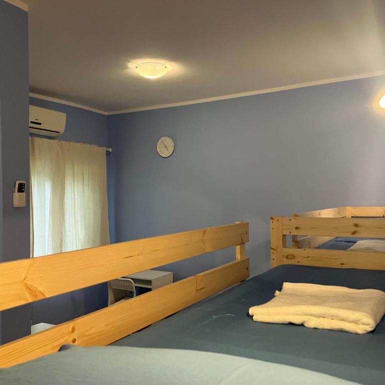 Hidden Gem Hostel - Krevet u 6-krevetnoj Mešanoj Spavaonici - 3