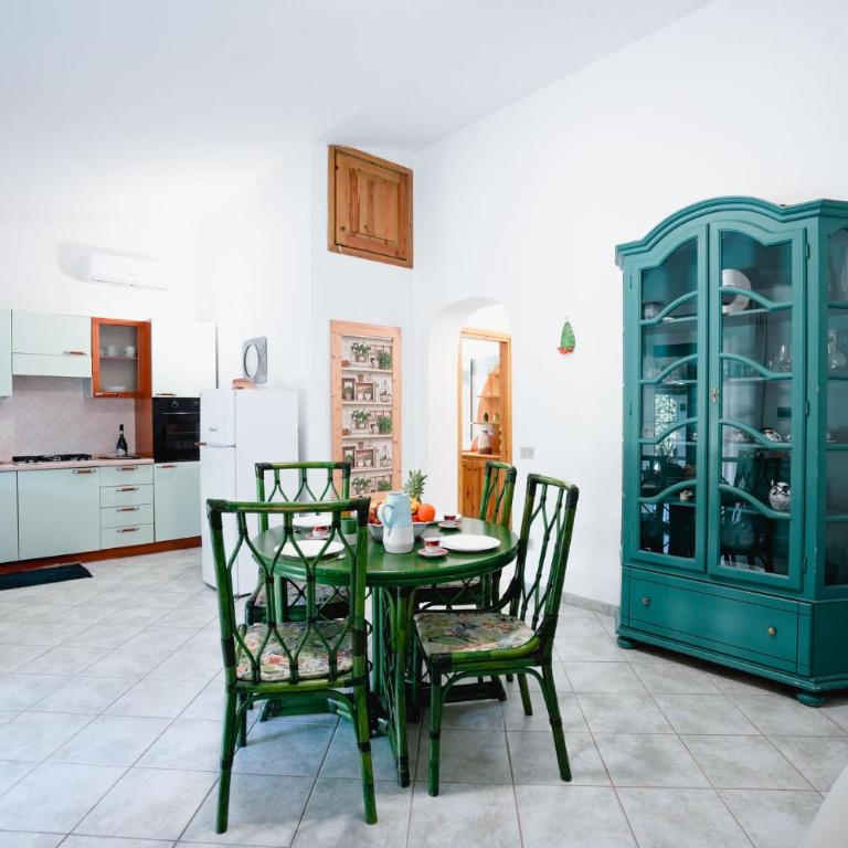Martino Apartment, terrazza e giardino - Two-Bedroom Apartment - 4