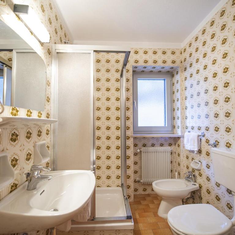 Alara Rooms - Camera Queen Standard - 5