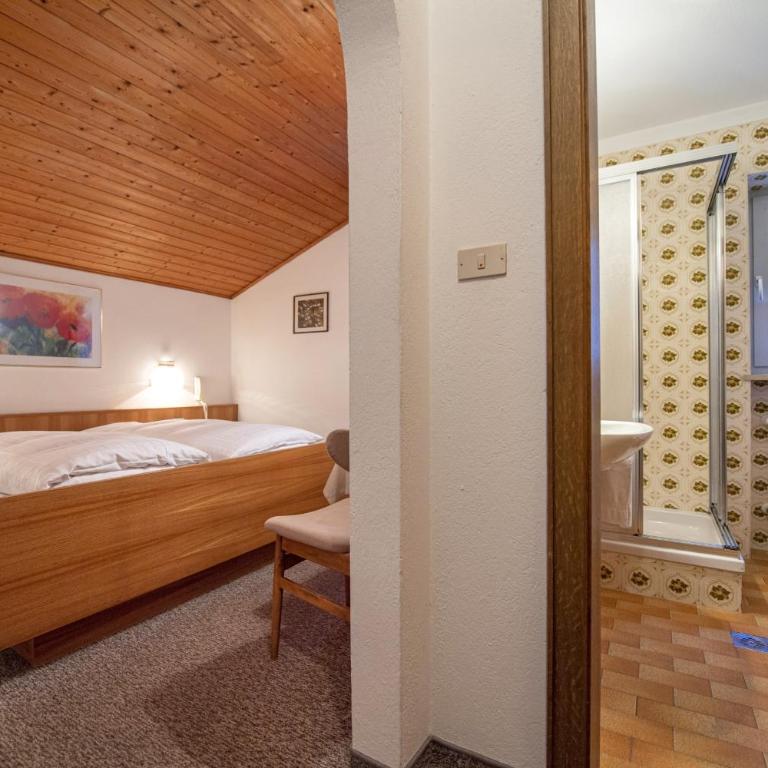 Alara Rooms - Camera Queen Standard - 10