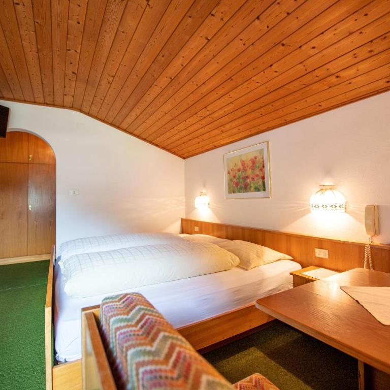 Alara Rooms - Camera Matrimoniale Deluxe con Balcone - 7