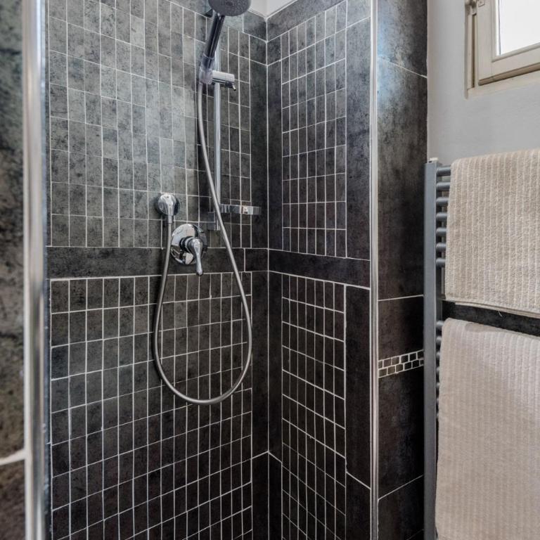Garden Vista Charming Apartment 2 Bedrooms 2 Bathrooms - Appartamento con 2 Camere da Letto - 22