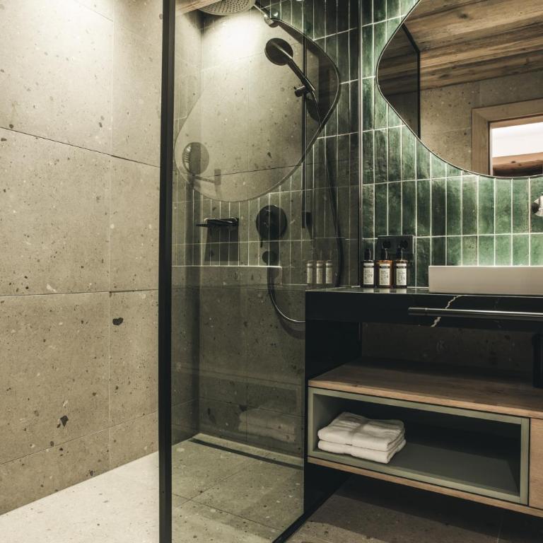 Hotel zur Pfeffermühle - Deluxe Doppelzimmer mit Balkon - 8