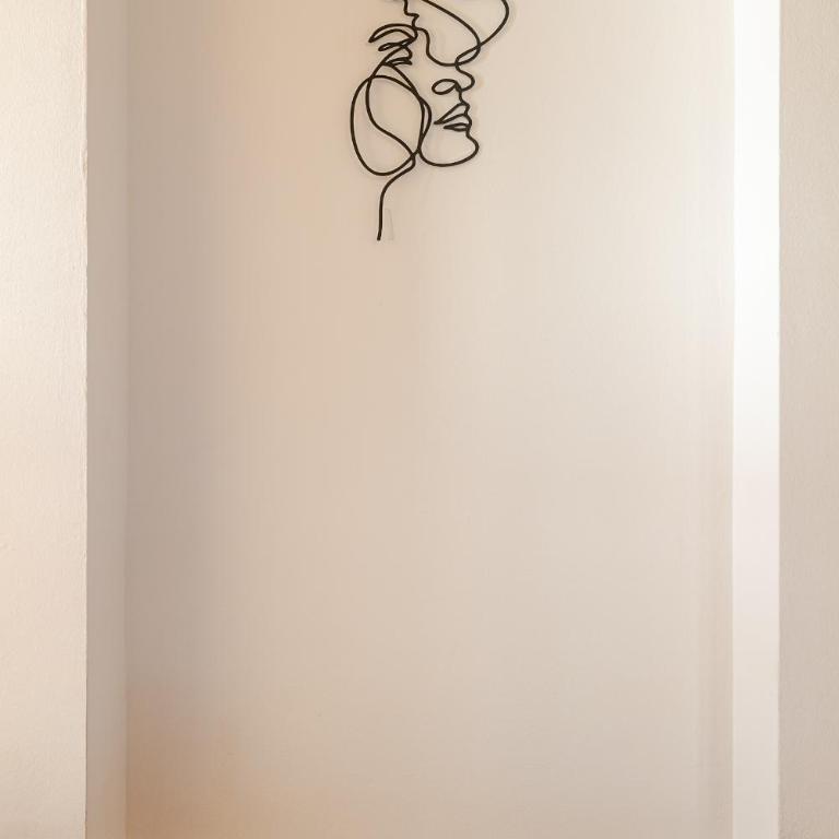 Ciprian - One-Bedroom Apartment - 14