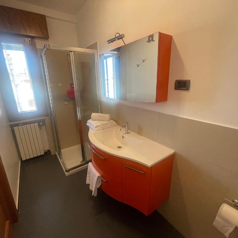 FALCONERA 3 BEDROOMS APARTMENT - Agenzia Cocal - Appartamento con 3 Camere da Letto - 7