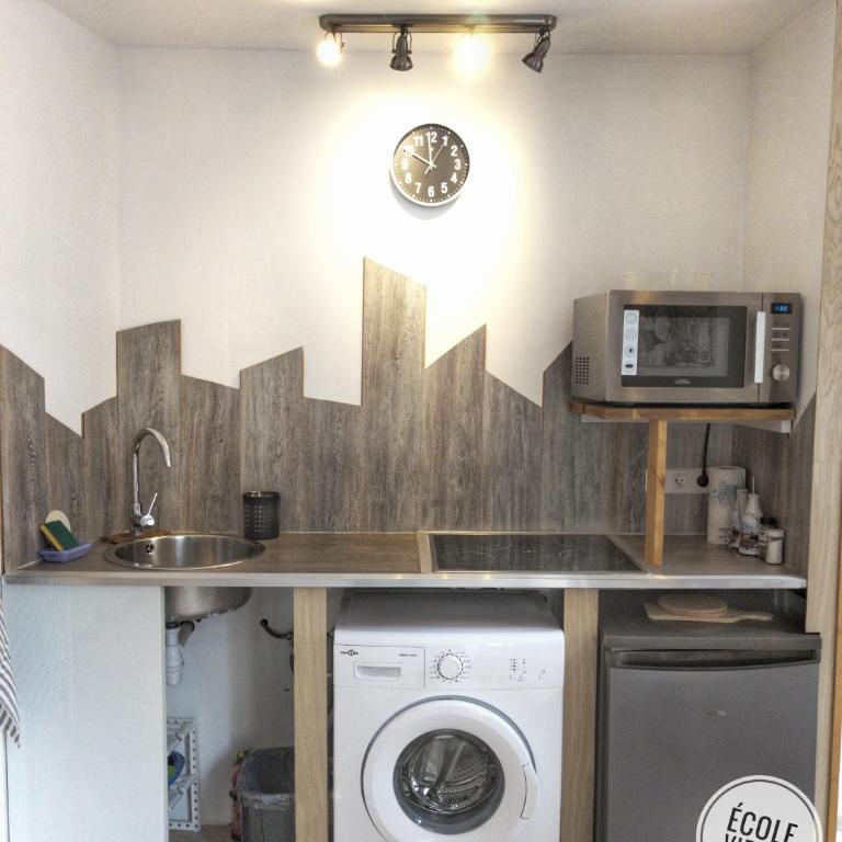 Lumineux Duplex dans l'écusson Nîmois - Atypique Wifi Hyper centre - Apartamento de 1 dormitorio - 10
