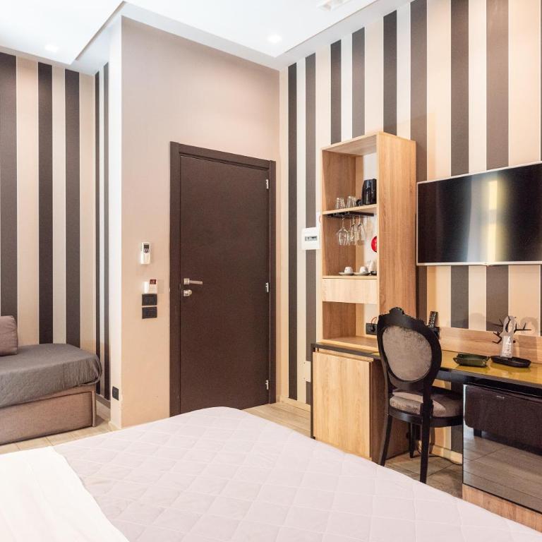 Neapolis Lifestyle - Camera Tripla con Balcone - 39
