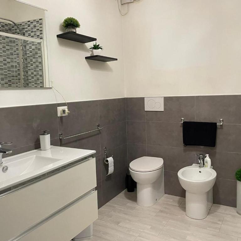 Citta&Aeroporto Black and White - Appartamento con 2 Camere da Letto - 5