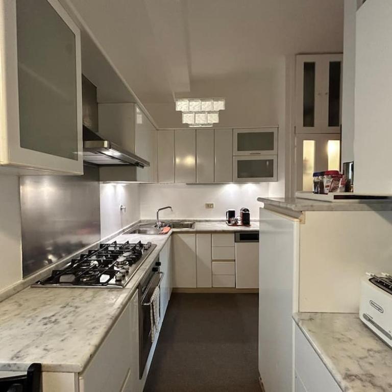 Elegant 3 bedrooms apartment Colosseum - San Giovanni - Appartamento con 3 Camere da Letto - 21