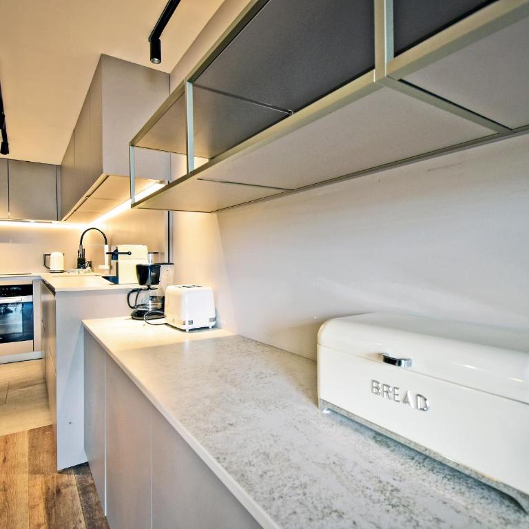 Chalet familial 12 pers avec jacuzzi et ski-in/ski-out - FR-1-613B-40 - Appartement - 19