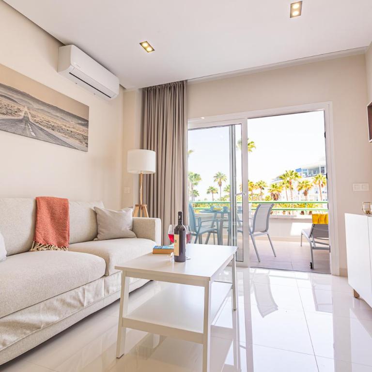 Apartment in beachfront complex in El Duque area, Costa Adeje - Apartamento - 3