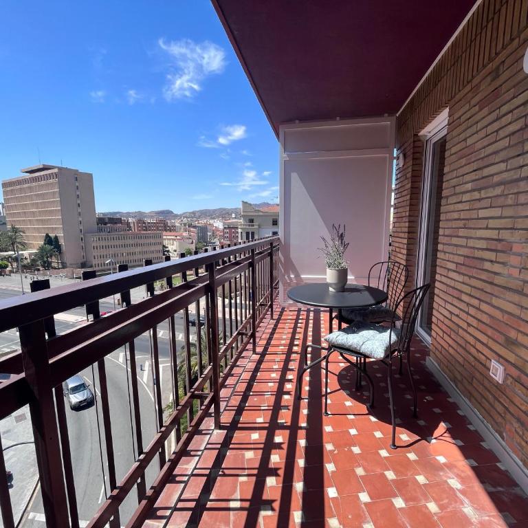Homely Málaga Soho San Lorenzo - Apartamento Deluxe de 2 dormitorios con balcón - 11