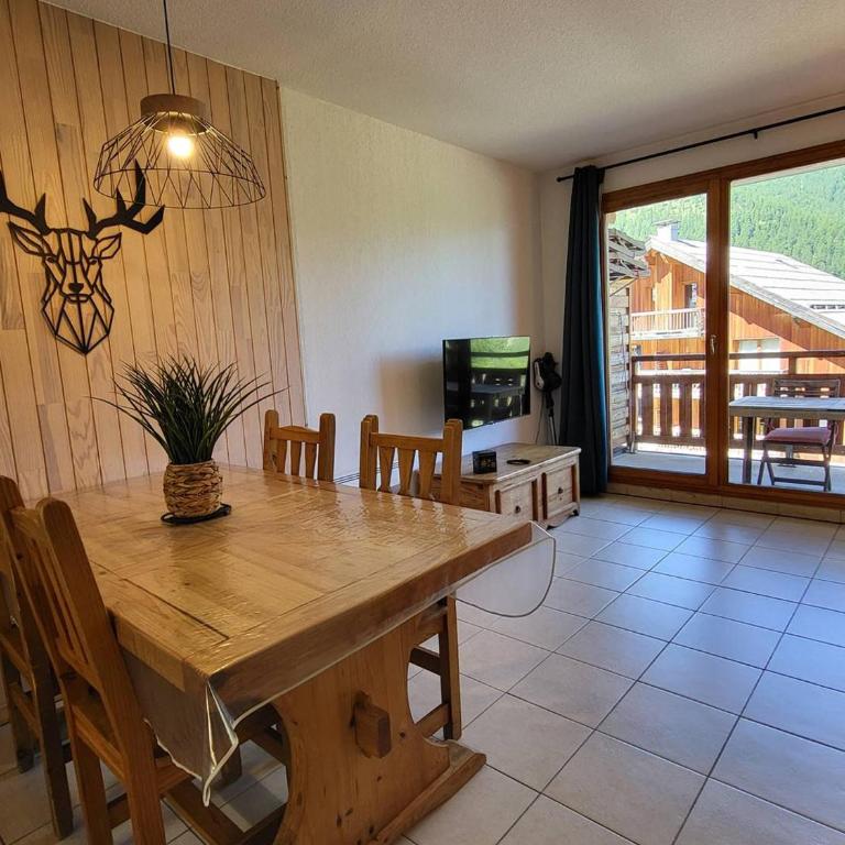 Appartement skis aux pieds avec piscine, 4/5 personnes, Les Orres 1800 - FR-1-322-539 - Apartment - 12