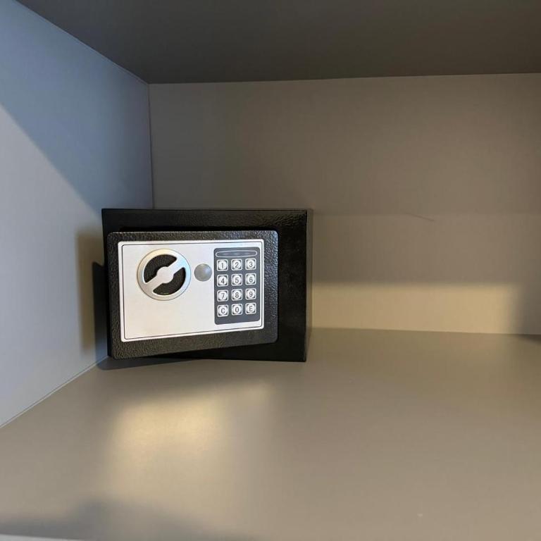 Departamentos Mate de Luna Nuevos, totalmente equipados, Zona residencial sobre Avenida principal, a 10 minutos del centro y 10 de YerbaBuena, 5 minutos Shoping Portal - Apartamento - Planta baja - 14