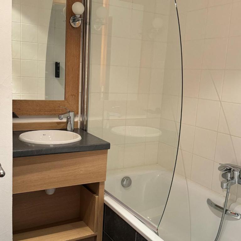 Appartement 10 personnes avec cheminée, Belle Plagne - Appartement 3 Chambres - 12