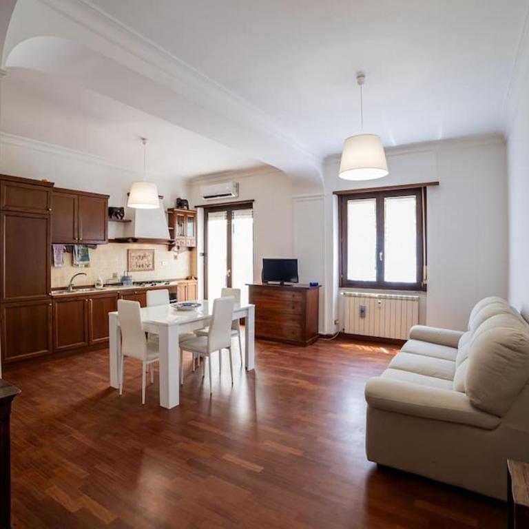 Richard & Lulù in Rome - Two-Bedroom Apartment - 1