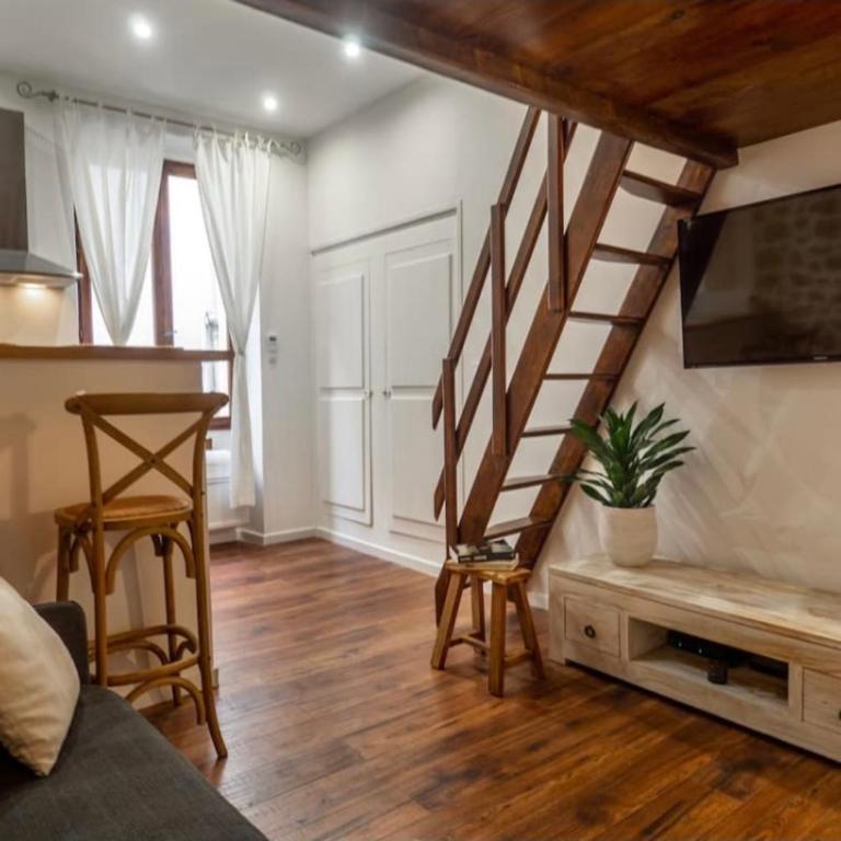 Lovely air-conditioned studio - Vieil Antibes - Studio - 12