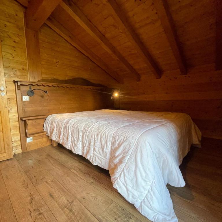 Chalet spacieux avec vue panoramique et confort familial - Chalet 3 Chambres - 12