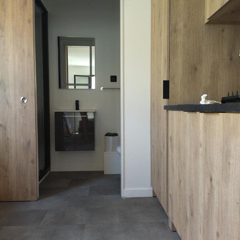 Au coin des Lilas - studio 2 - Maison 1 Chambre - 9