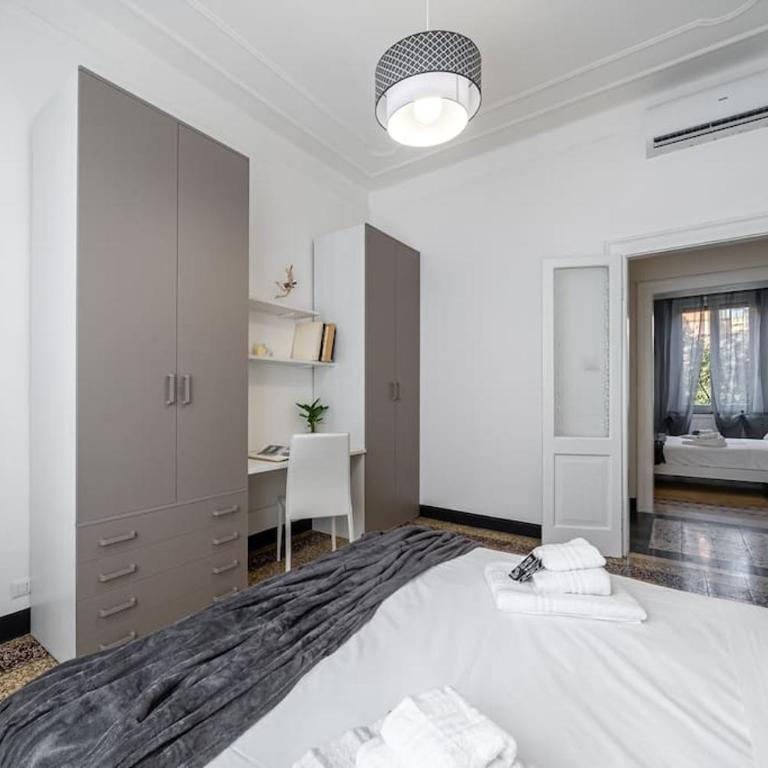 FERRARI - Stazione e centro città - Appartamento con 3 Camere da Letto - 28