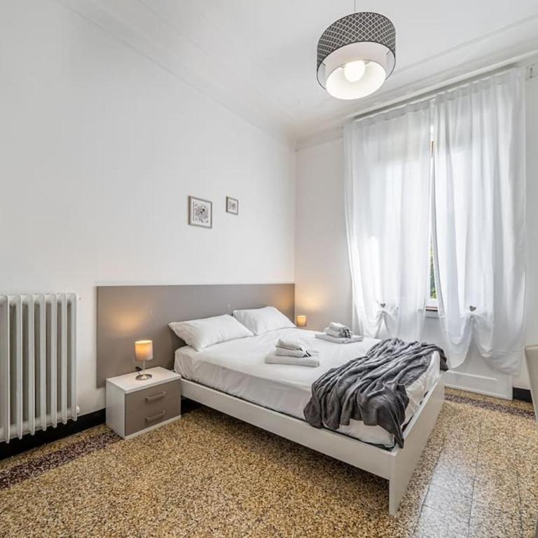 FERRARI - Stazione e centro città - Appartamento con 3 Camere da Letto - 29