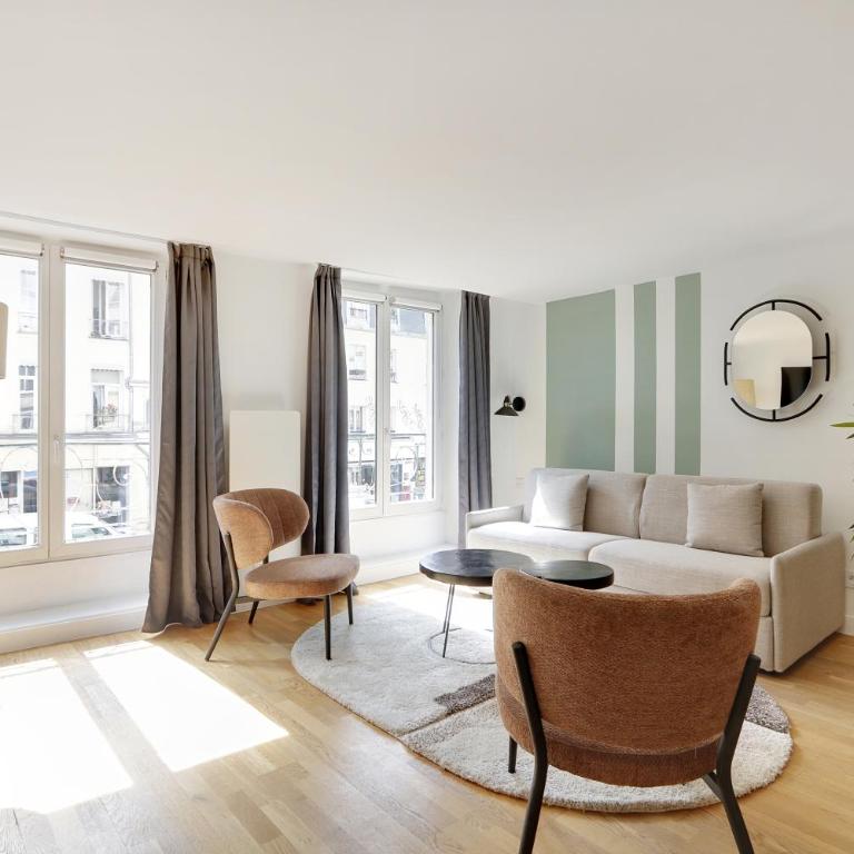 Pick A Flat's Apartement in Saint-Martin - Rue du faubourg Saint-Martin - Appartement 2 Chambres - 1