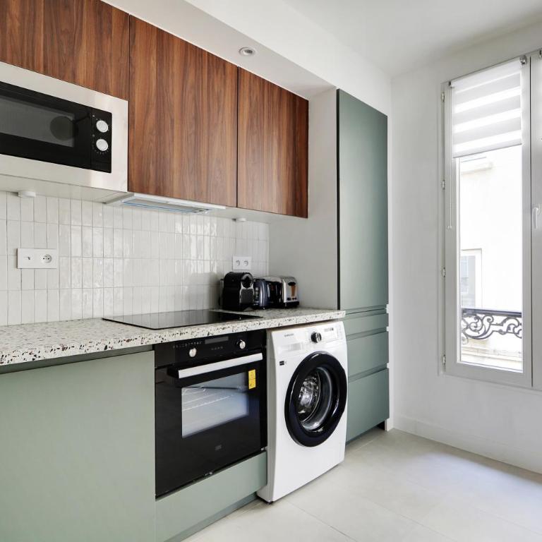 Pick A Flat's Apartement in Saint-Martin - Rue du faubourg Saint-Martin - Appartement 2 Chambres - 9