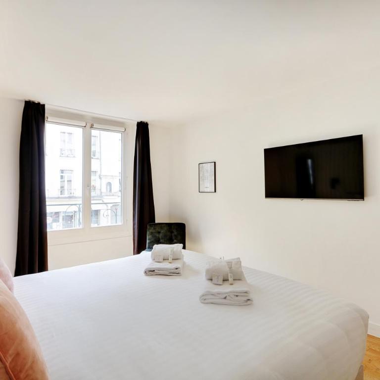 Pick A Flat's Apartement in Saint-Martin - Rue du faubourg Saint-Martin - Appartement 2 Chambres - 12
