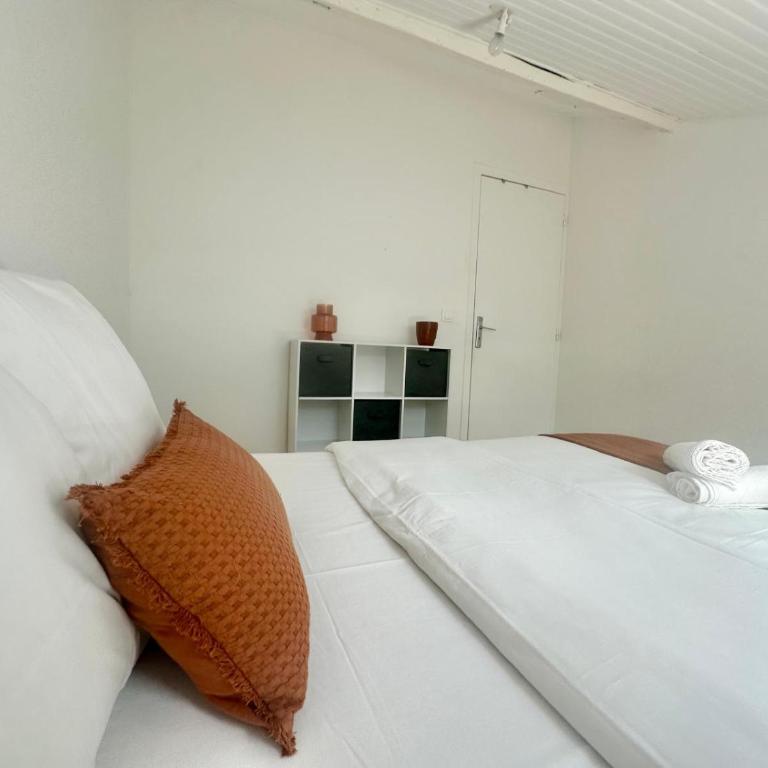 Les Bancs, central et calme - Appartement 1 Chambre - 19