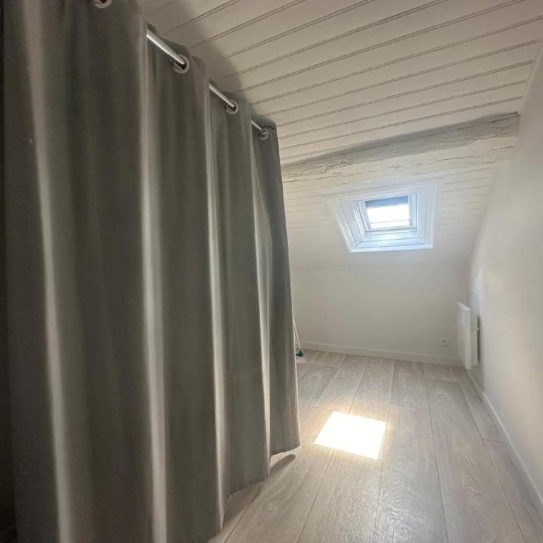 Les Bancs, central et calme - Appartement 1 Chambre - 15