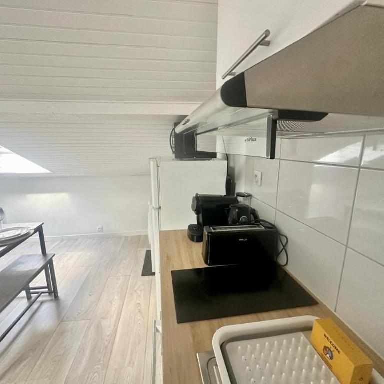 Les Bancs, central et calme - Appartement 1 Chambre - 24