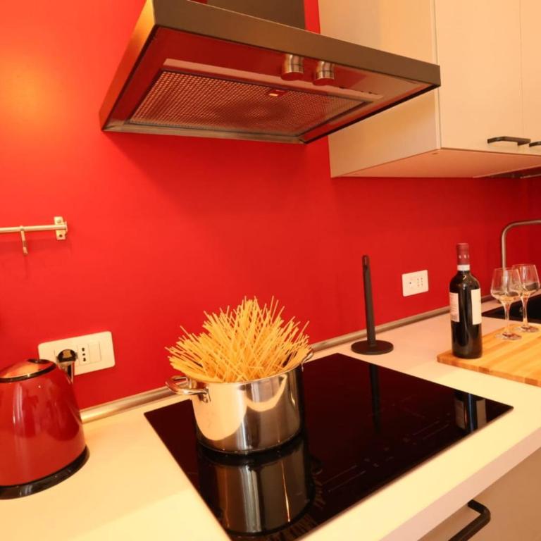 Barolo Apartment - One-Bedroom Apartment - 12