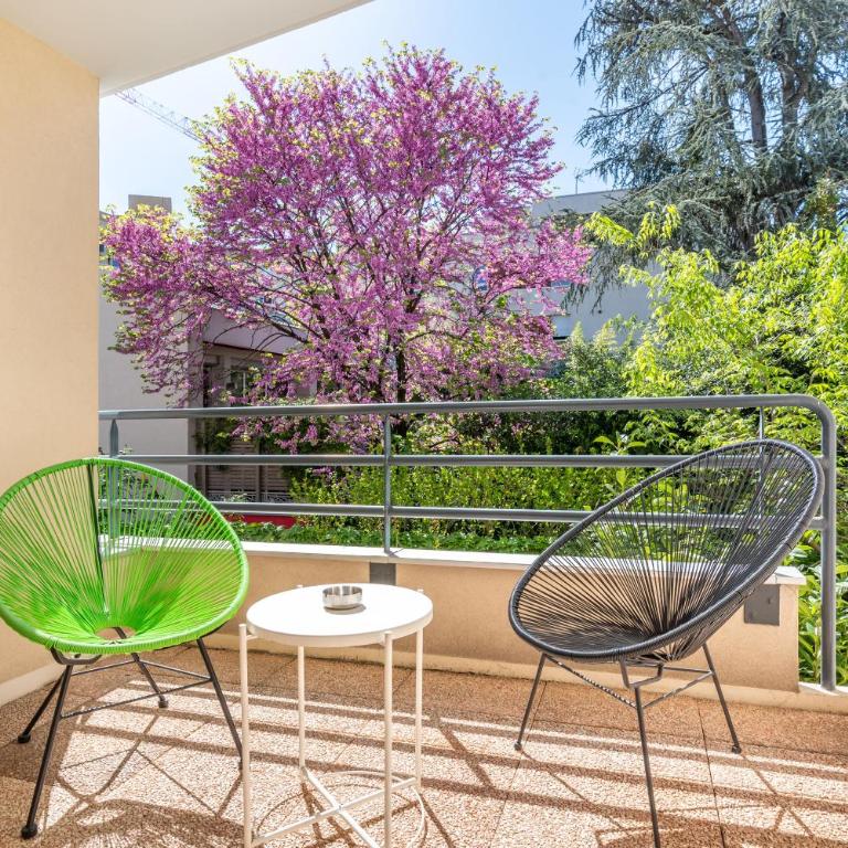 L'Azalée - 106m2 avec BALCONS & PARKING - proche hôpitaux & métro - Three-Bedroom Apartment with Balcony - 3