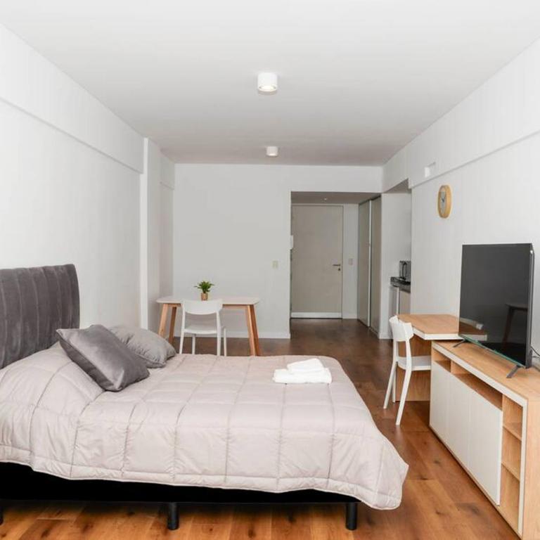 Belgrano amplio luminoso, cochera, WiFi, cerca River y Subte, 309 - One-Bedroom Apartment - 15