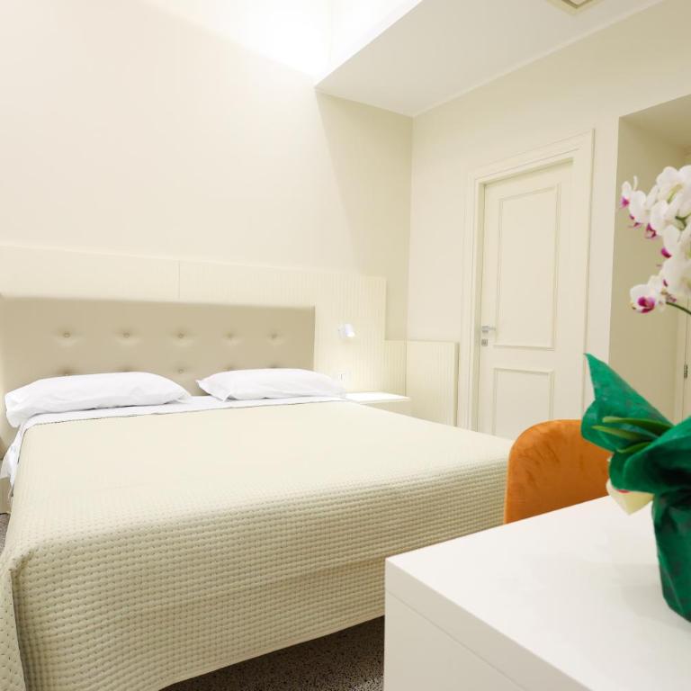 Nazzarì B&B Tropea - Deluxe King Room - 4