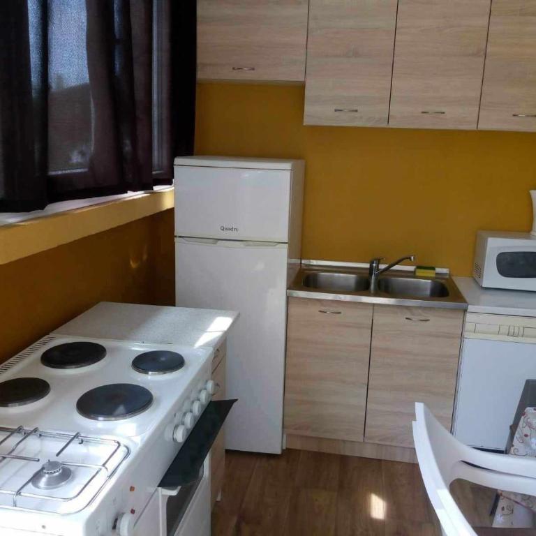 Apartmani M&M - Apartman sa 2 Spavaće Sobe - 5