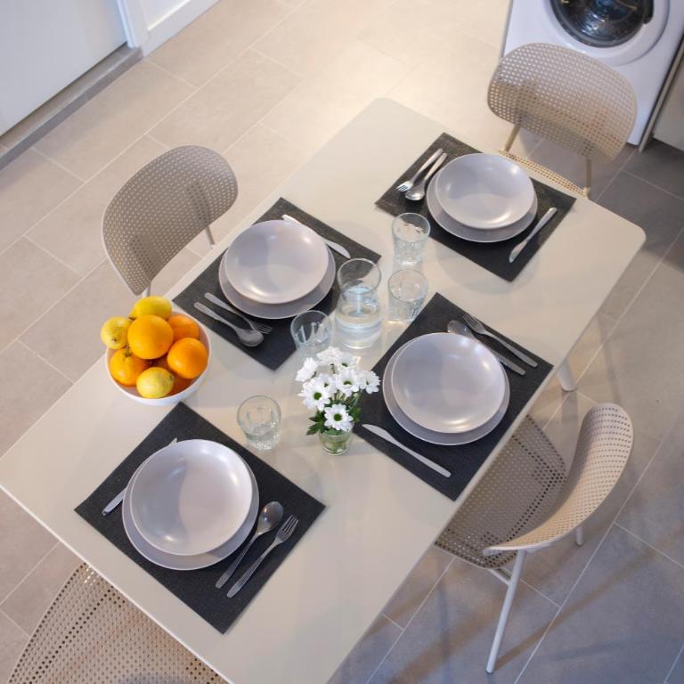 SingularStays Casa del Grao - Three-Bedroom Apartment - 4