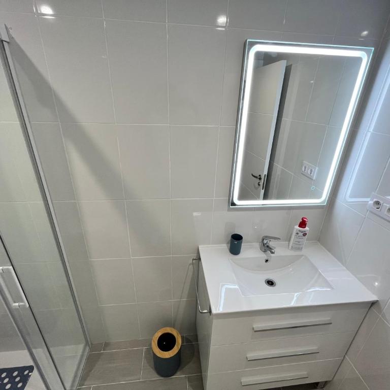Apartamentos Calypso Altamar - Apartamento Estándar de 3 dormitorios - 9