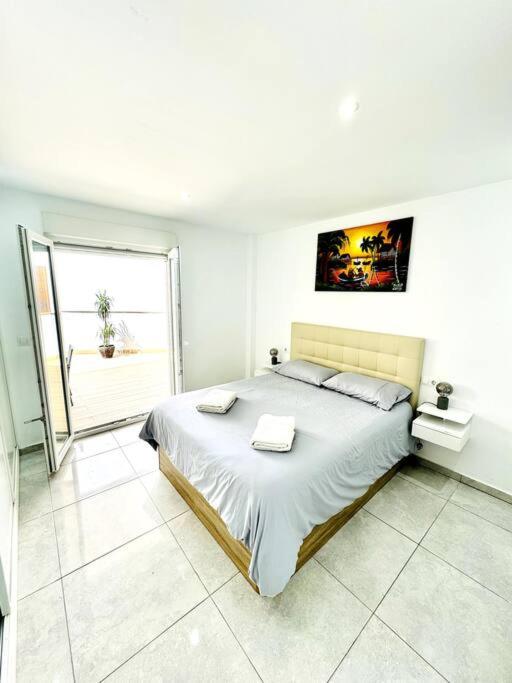 Central Flat Terrace & BBQ - Appartement 2 Chambres - 13