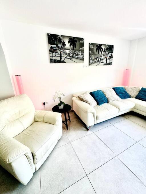 Central Flat Terrace & BBQ - Appartement 2 Chambres - 19