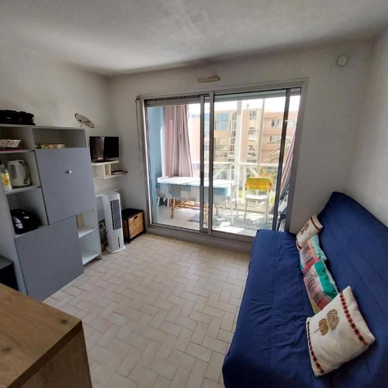 quartier port de peche et plaisance residence avec piscine - Appartement - 9