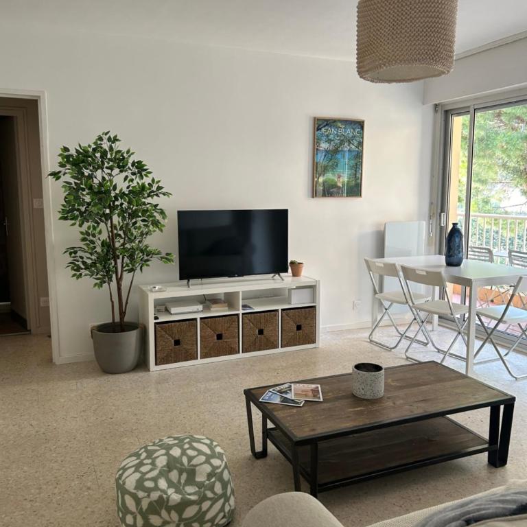 Appartement L'Anjaure - Lavandou - Appartement 2 Chambres - 3