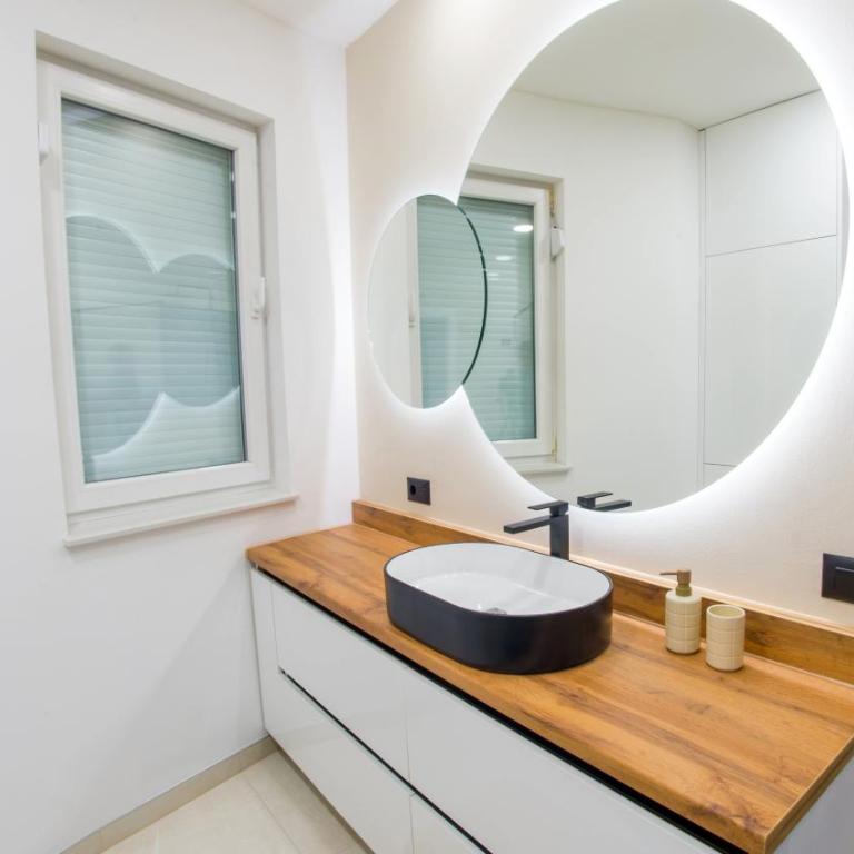 Apartment Fantasy - Deluxe Apartment - 7