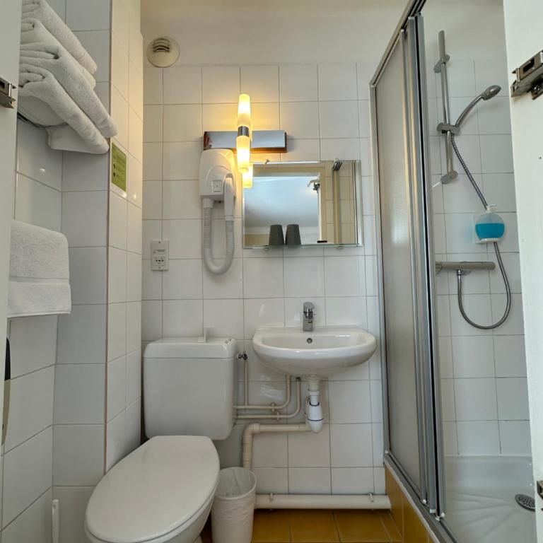 Hôtel de Caen - Chambre Double Confort - 10