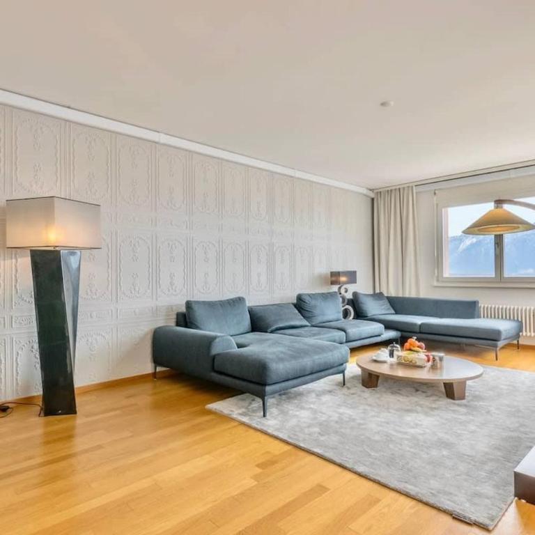 Alpine Stunning Apartment in Montreux by GuestLee - Apartment - 3