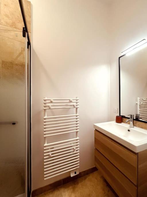 Villa André à Nîmes - Three-Bedroom Villa - 24