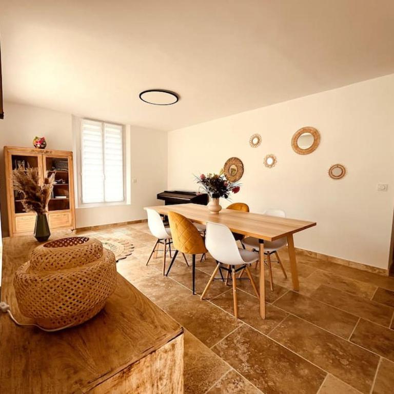 Villa André à Nîmes - Three-Bedroom Villa - 28