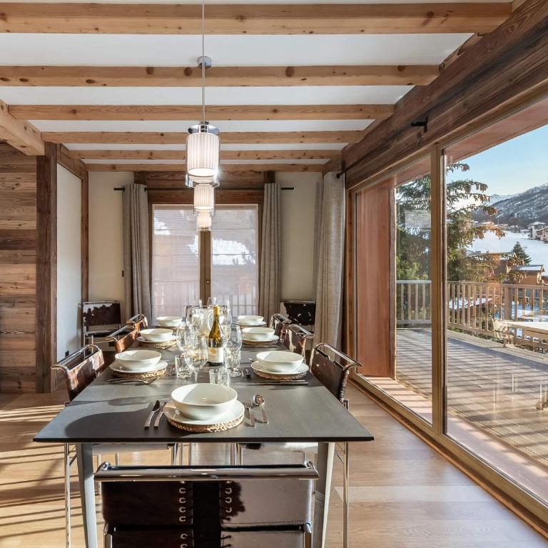 Chalet avec jacuzzi, proche des pistes, pour 10 personnes - Chalet 3 Chambres - 12